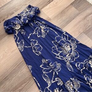 Express Women’s Blue Floral Dress